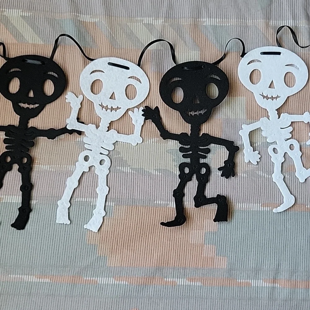 4 For $20 Halloween Skeleton Garland